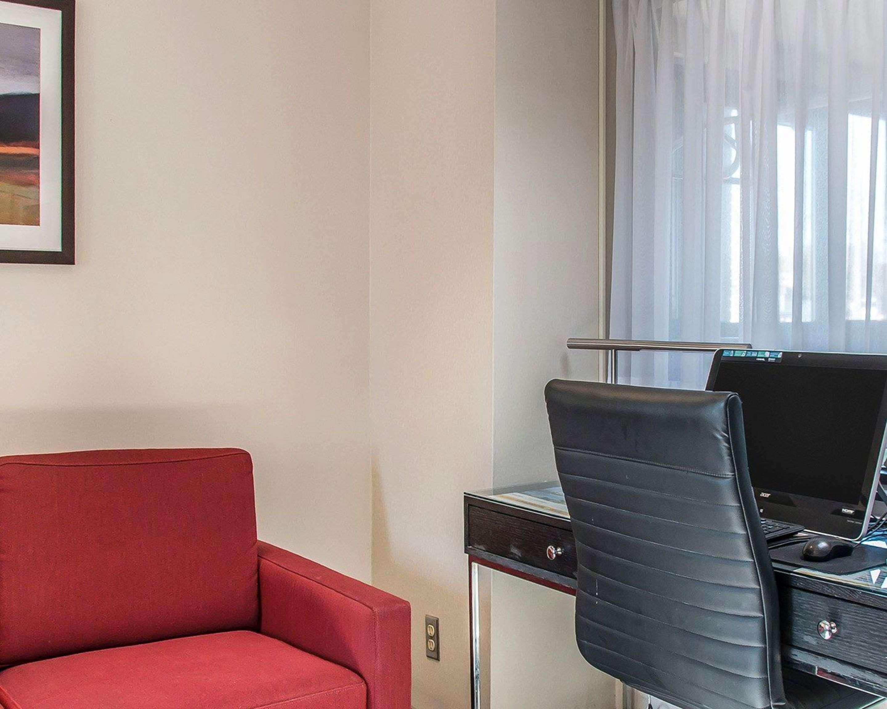Comfort Inn Брандън Екстериор снимка